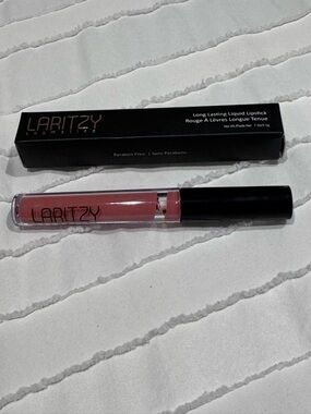 Laritzy Long-Lasting Liquid Lipstick – Dusty Rose Pink